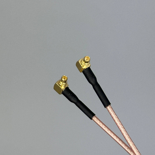 Переходники с разъемом MMCX угловой на разъем SMA (2 Штуки)