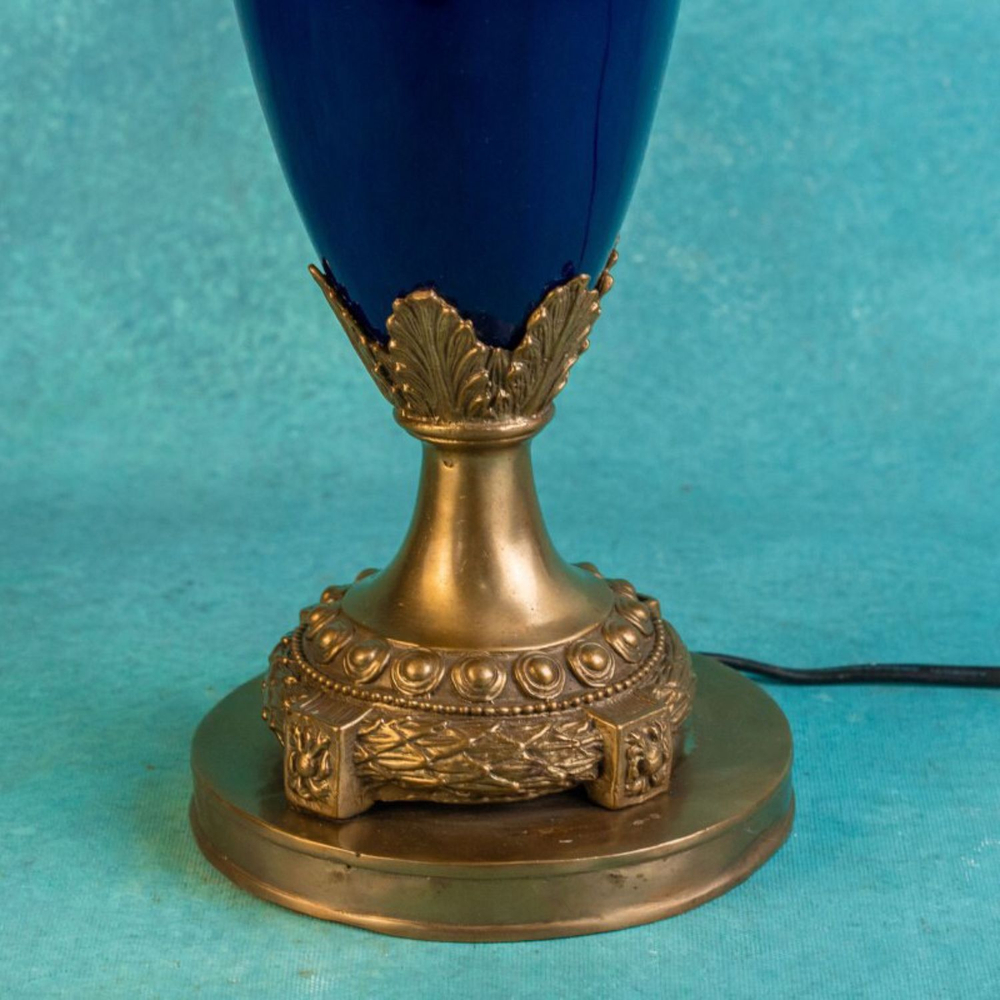 Настольная винтажная лампа