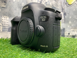 Canon EOS 5D Mark III 300 кадров