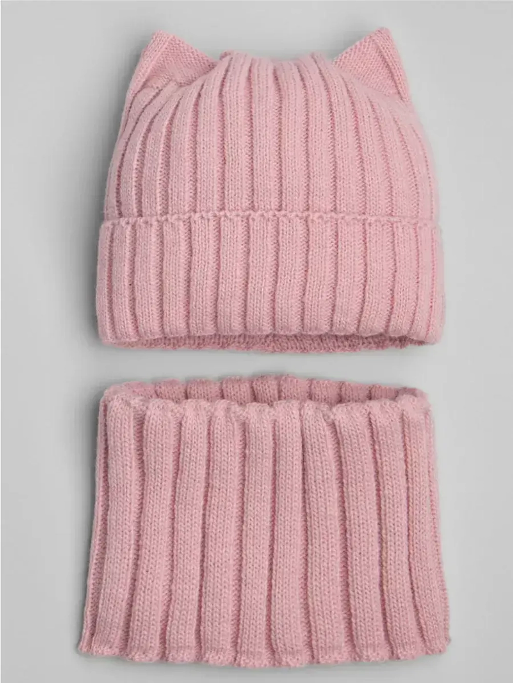 Шапка для девочки зимняя и снуд