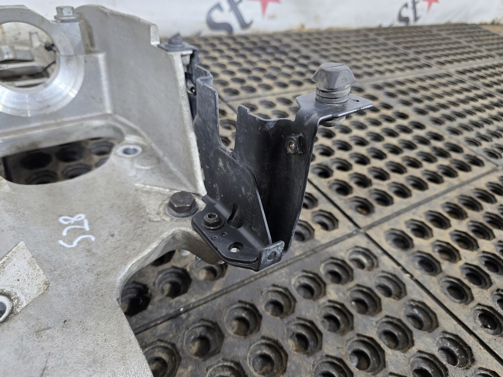 Кронштейн кабины передний левый 2020г.