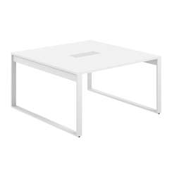 AG.1414.WH.72.WH / Стол для переговоров 1400х1438х750 / профиль О-образный: 70х20 белый; лючок: серебро; столешница: белый