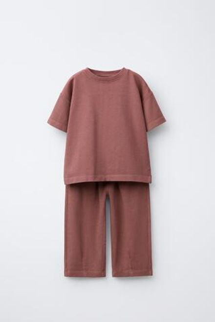 ZARA КОМПЛЕКТ ИЗ ОДНОТОННОЙ ФУТБОЛКИ И БРЮК WIDE LEG, БАКЛАЖАННЫЙ