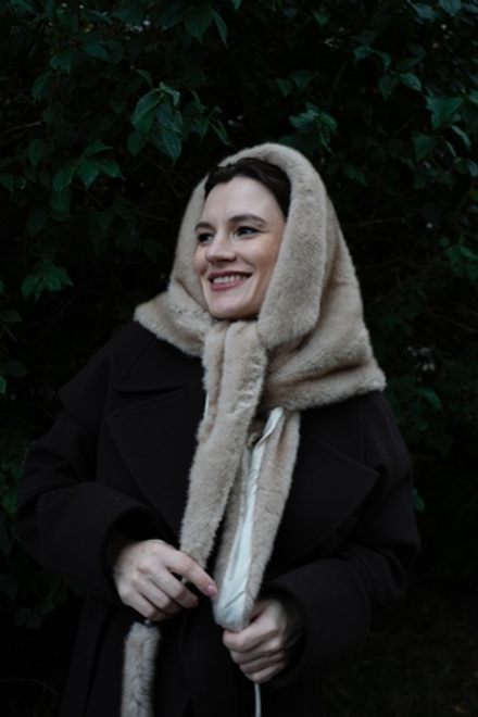 Меховая косынка под норку беж