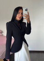 Жакет приталенный "Imba", черный