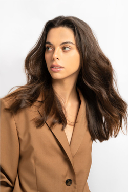 ICONIQUE Professional V+ Maximum volume Thickening Conditioner - кондиционер, придающий объем тонким волосам /   200  ml  / GTIN 8059300536285