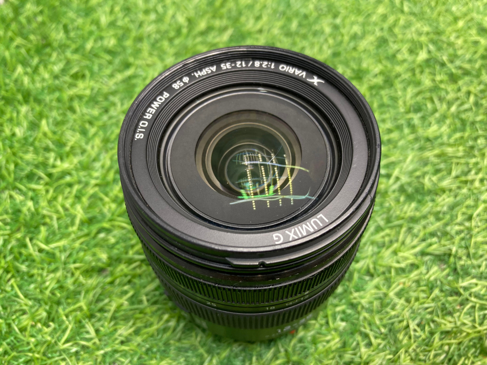 Panasonic Lumix G X Vario 12-35mm 2.8