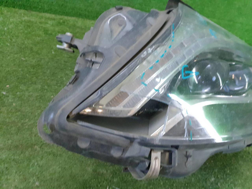 Битая Фара левая Mercedes S w222 (2013-2017) LED