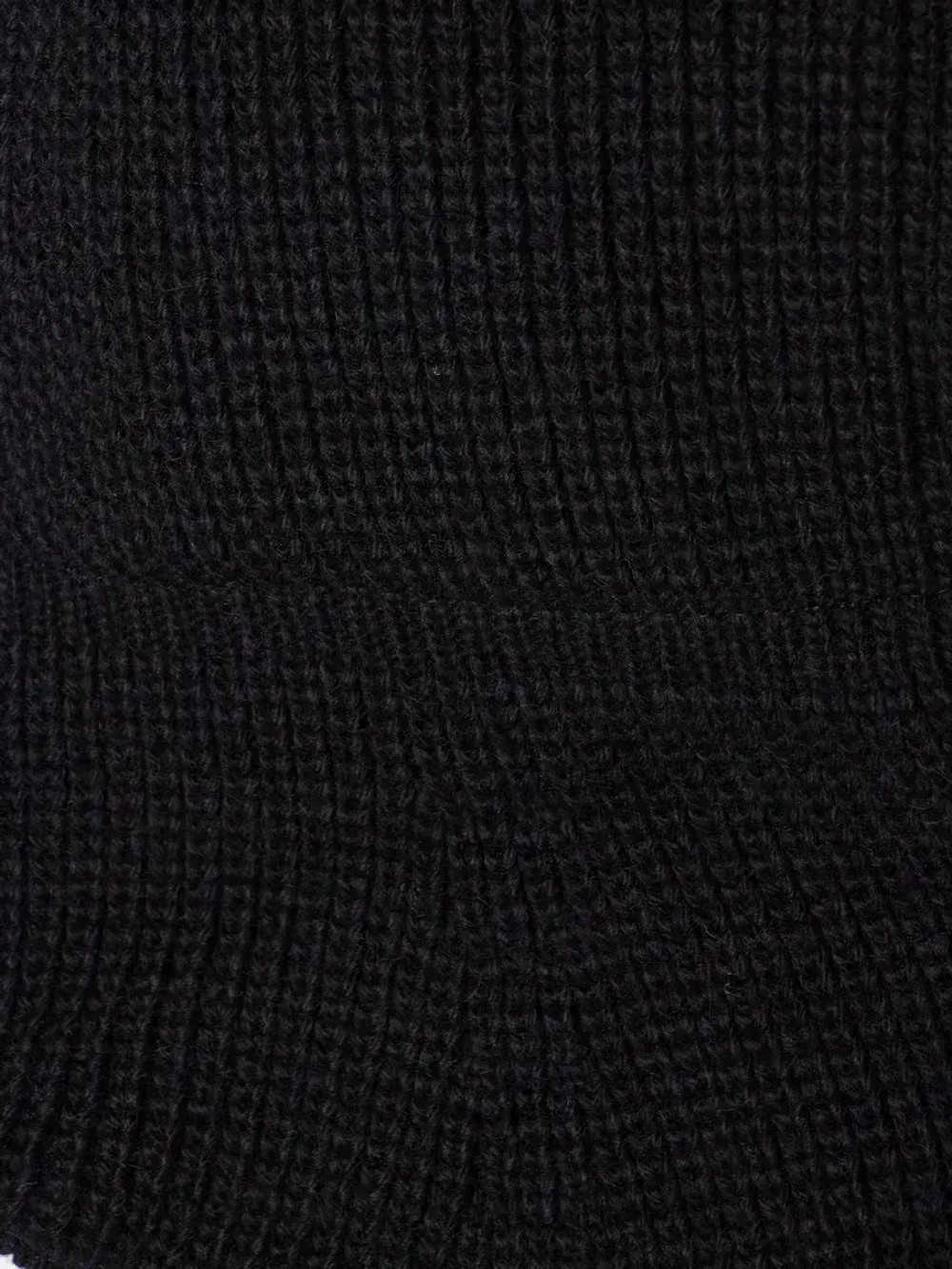 Капор женский вязаный черный