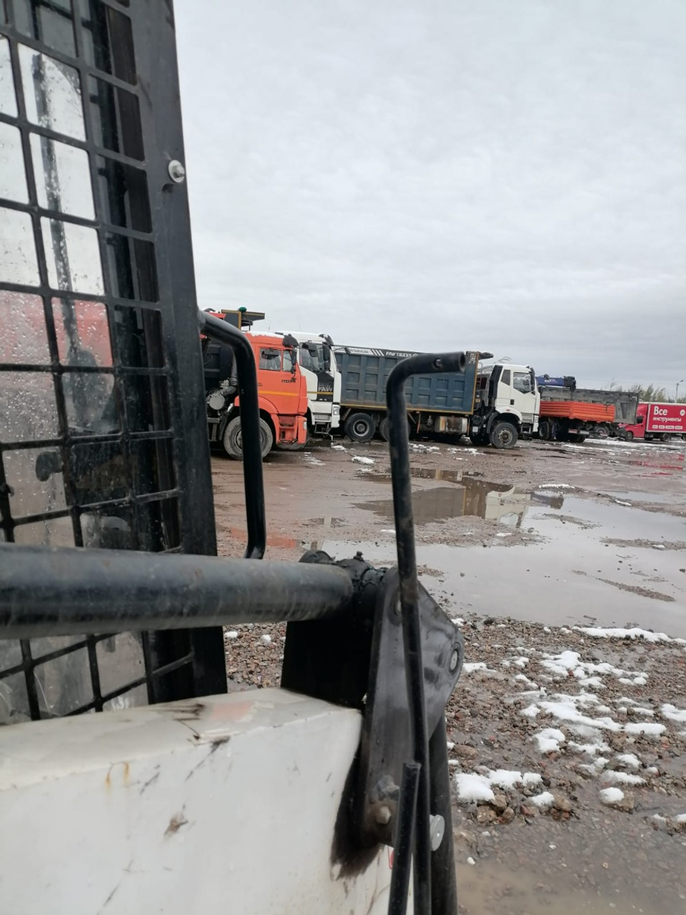 Bull SL* Мини погрузчик SL700 (Дизельный, 2,5 л, 50 л.с., АТ)