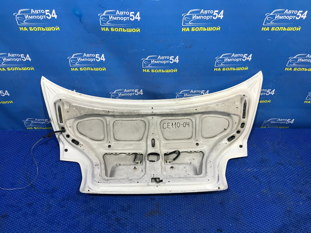 Крышка багажника TOYOTA COROLLA 1996