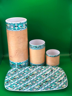 Набор фарфоровой посуды с берестой из 4х изделий (кружка большая, кружка малая, ваза, блюдо). Коллекция  Изразец Коломенское. Цветы. Бревно (Log).