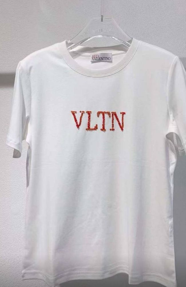 Футболка Valentino