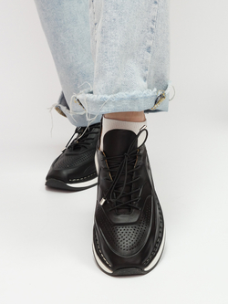 Кроссовки женские демисезонные