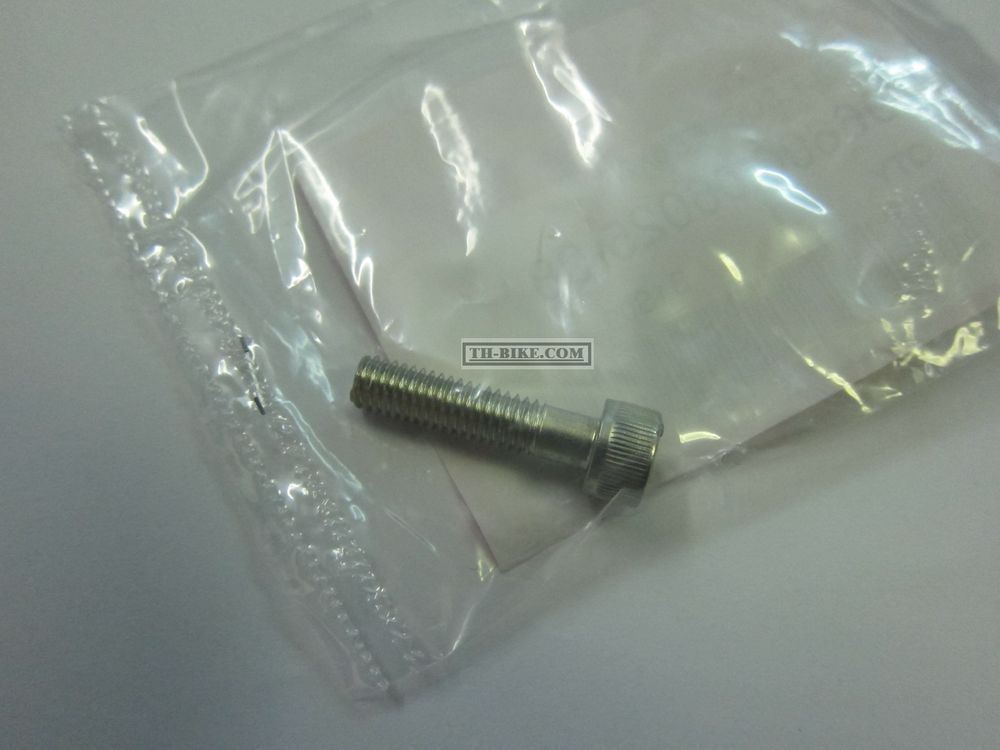 96600-06025-08. BOLT, SOCKET, 6X25