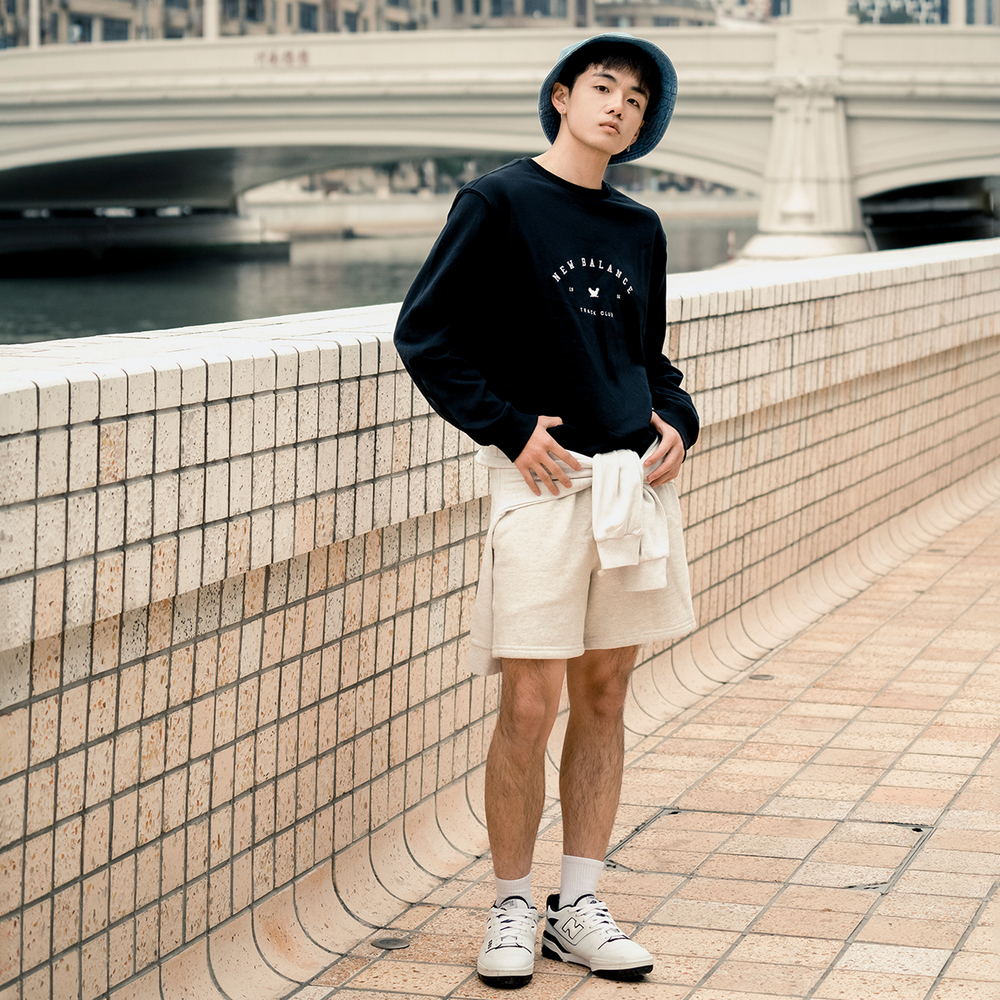 Толстовка New Balance FW22 Logo, MT23562-BK