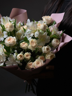 Сборный букет «Лунная принцесса»