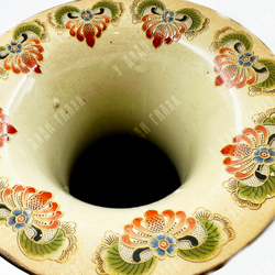 Пара больших интерьерных ваз. Сацума. Фарфор, роспись, селадон. Япония. Нач. ХХ в.