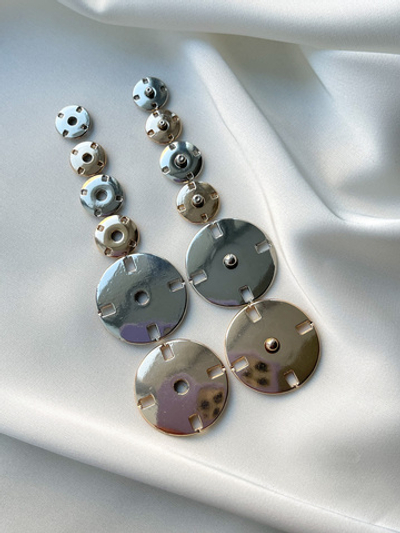 Кнопка пришивная золотая