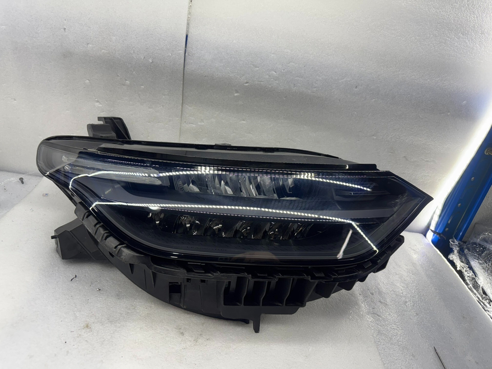 Передняя фара LED (левая/правая) для Leapmotor C11 оригинал