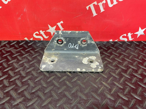 Кронштейн пневмоподушки заднего моста