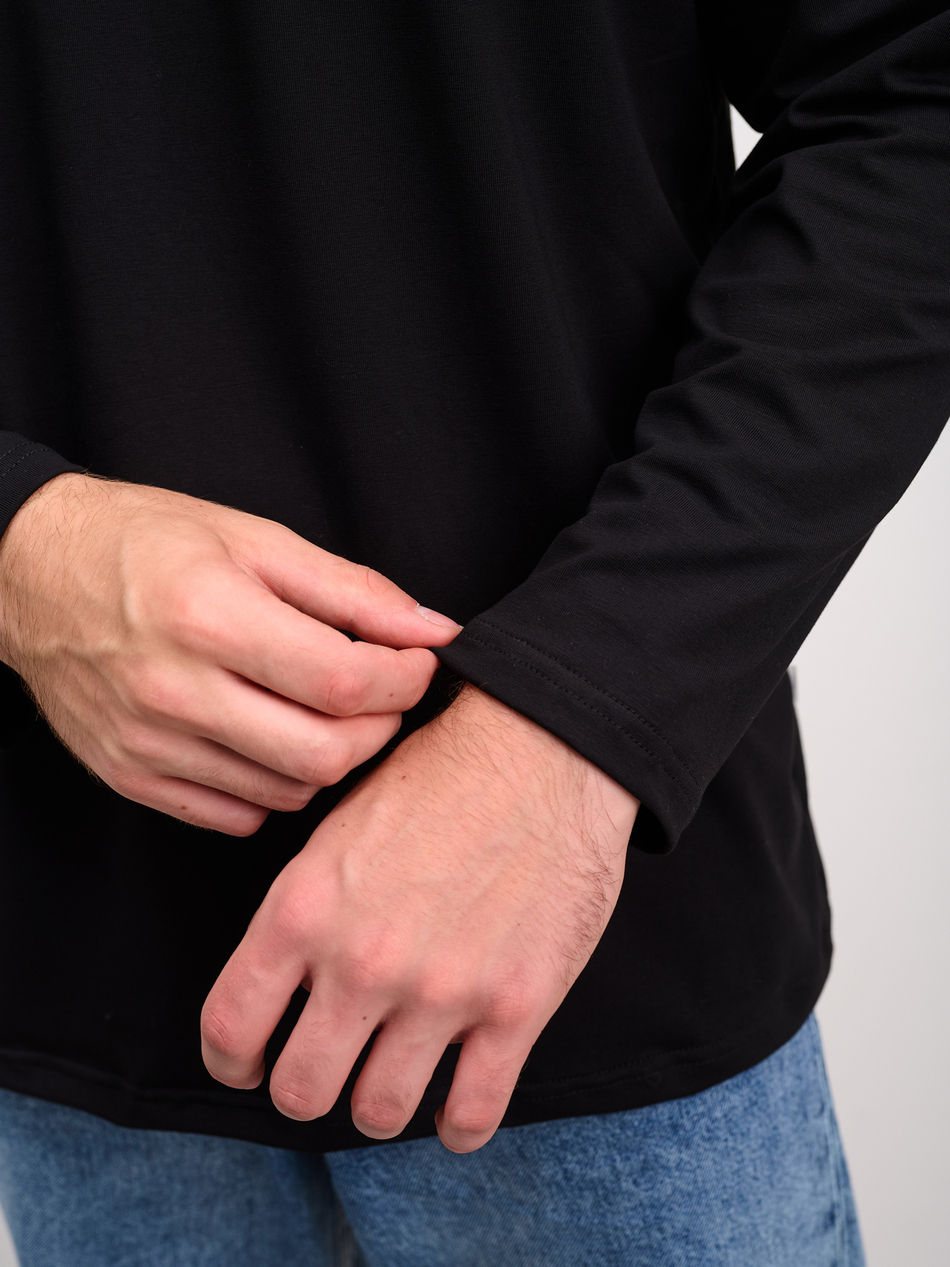 Лонгслив мужской черный