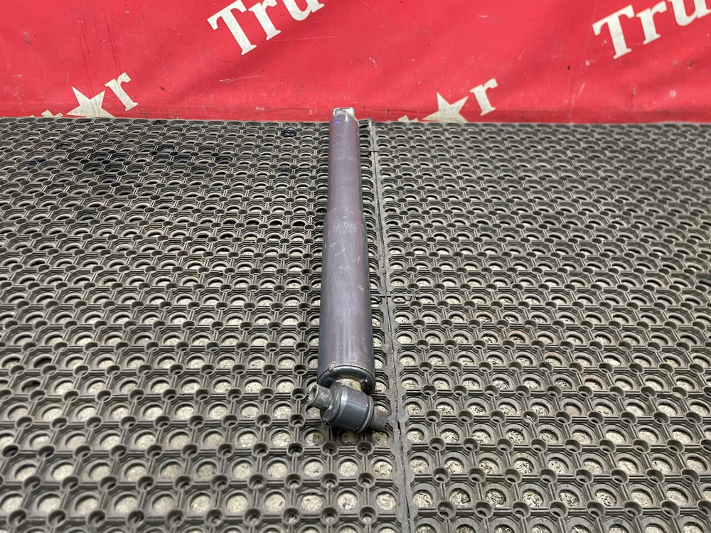 Амортизатор передний 2021г