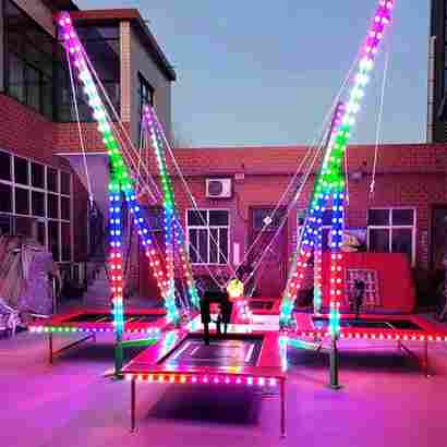 Банджи-батут «Розовый Скай-джамп», 4-местный, 6×6×4,5 м