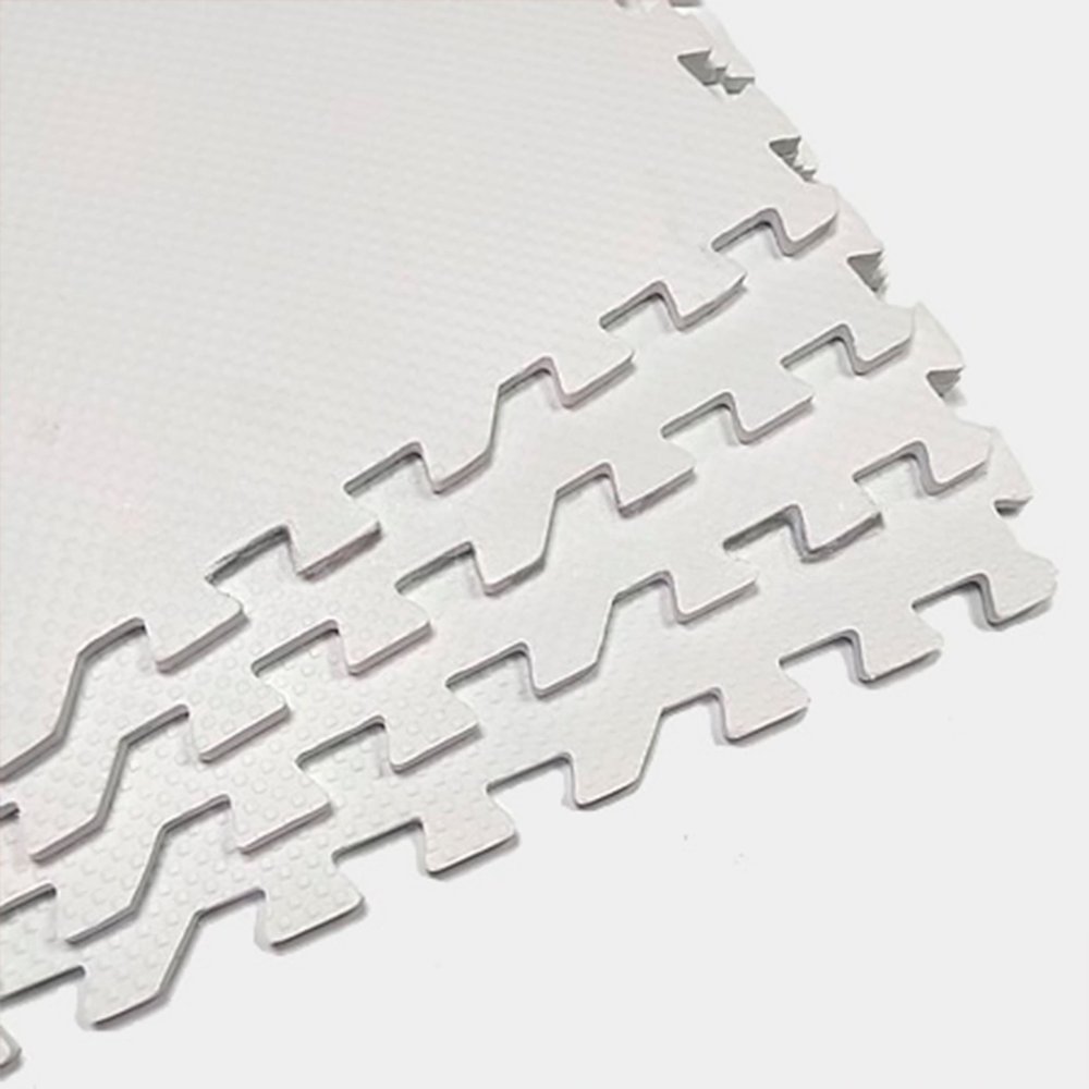 Мягкий пол 4 плитки 600x600x20 мм 40 шор