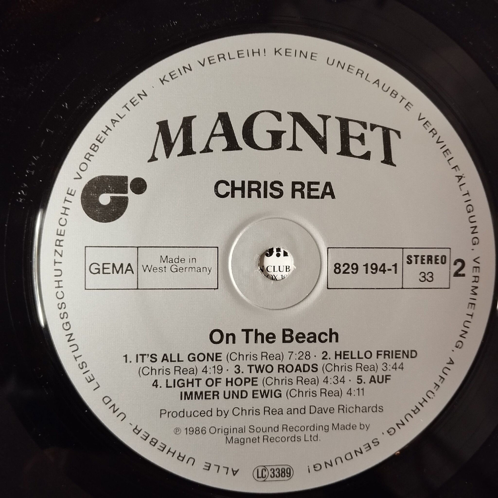 Винтажная виниловая пластинка LP Chris Rea On The Beach (Germany 1986) Lucky Day
