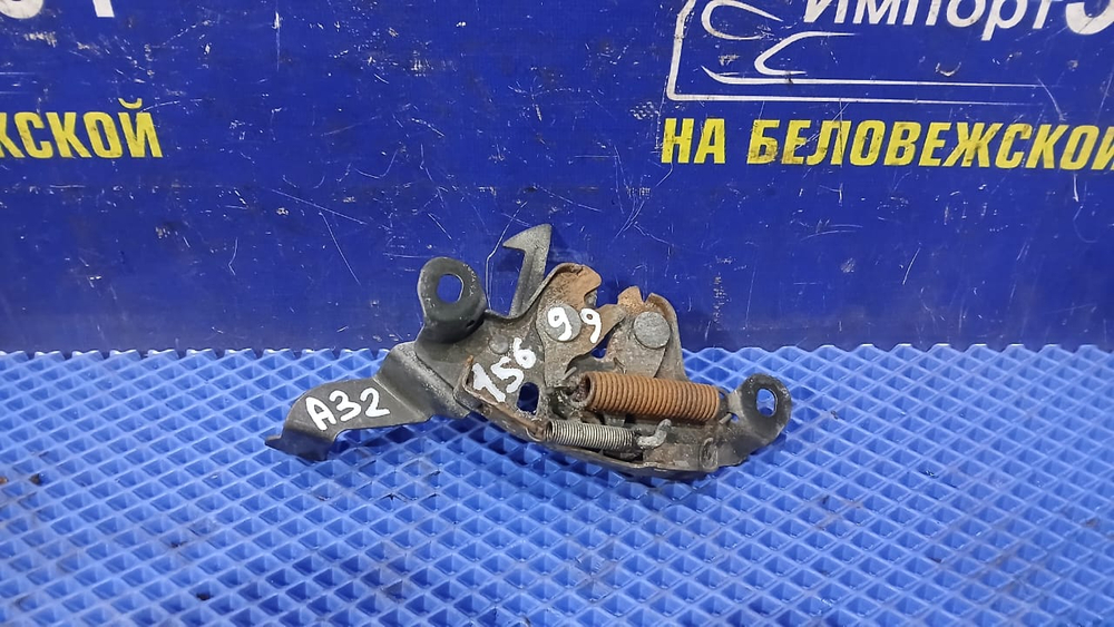 Замок капота NISSAN CEFIRO 1997-2000