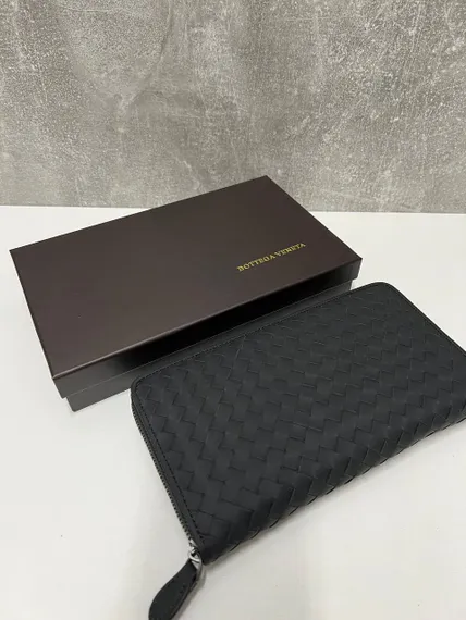 Кожаное портмоне Bottega Veneta черный