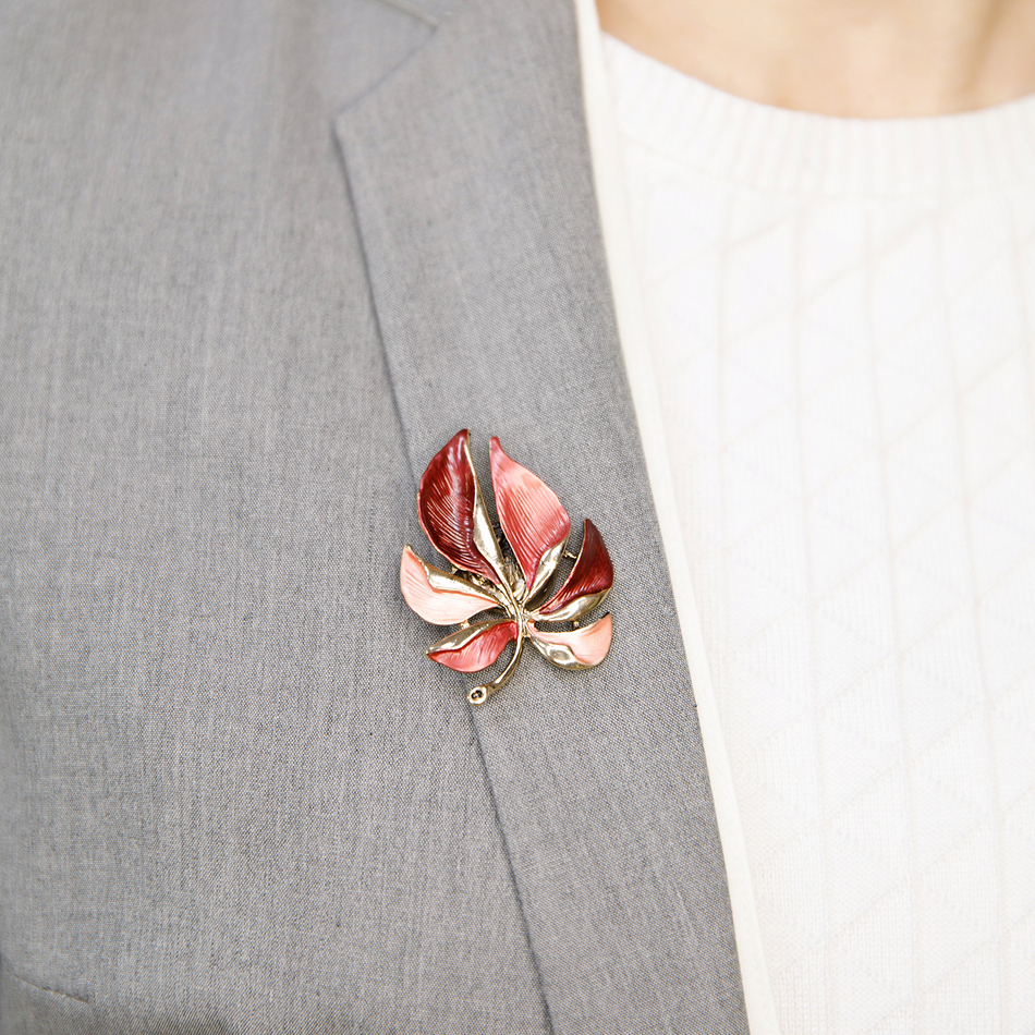 Брошь Shadore Лист резной XZ0863.9 R/G