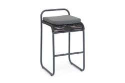 "Ането" стул барный плетеный из роупа, каркас алюминий темно-серый (RAL7024) муар, роуп темно-серый круглый, ткань темно-серая 027