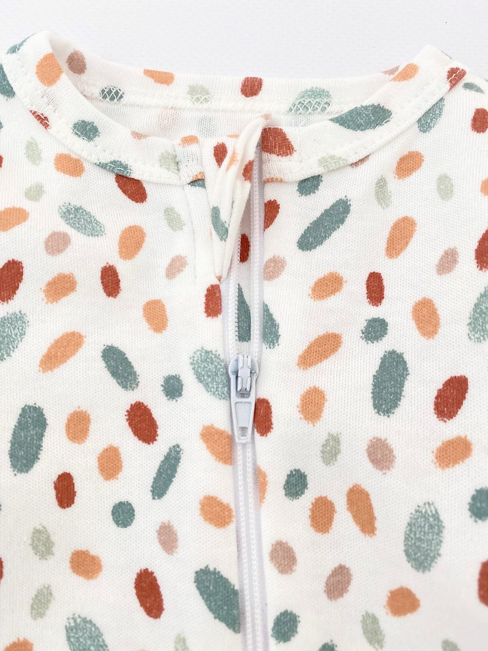 Комбинезон на молнии