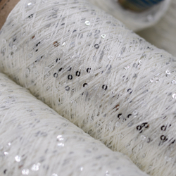 Sequin Yarn art. Paillette (белый)
