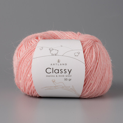 Classy, пряжа с люрексом и пайетками, шелк-5%, мериносовая шерсть-20%, нейлон-30%, норка-45%, 50 гр, 240 м, розовый персик