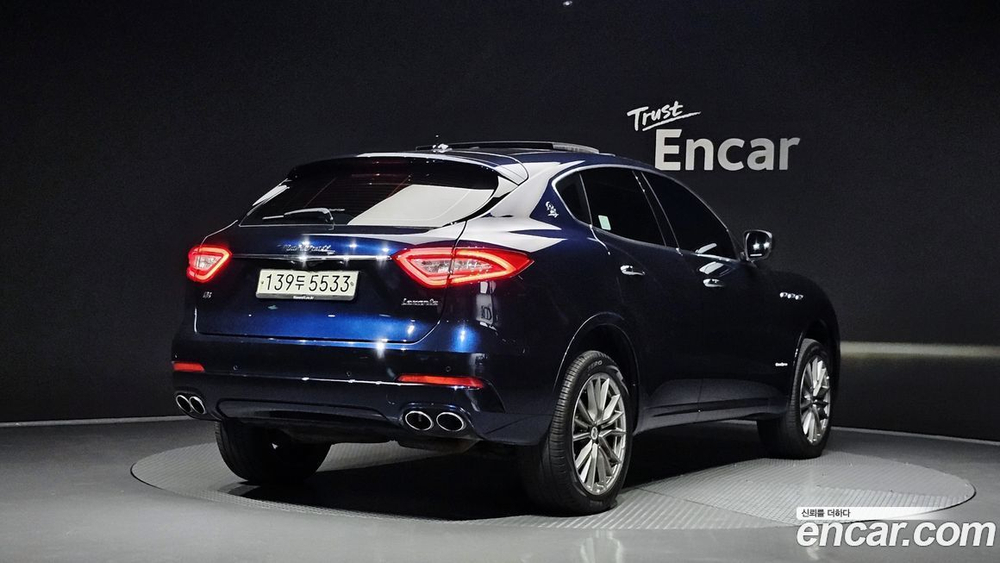 Maserati Levante 3.0 Дизель AWD GranLusso (05.2020)