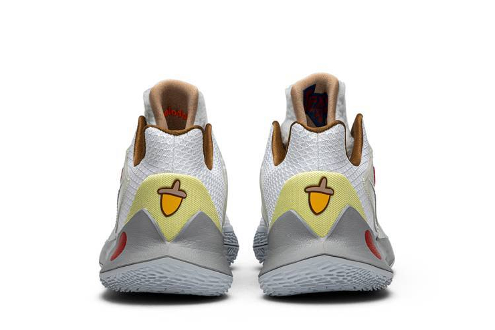 Кроссовки Nike Kyrie Low 2