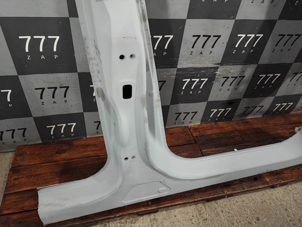 Боковина правая Exeed TXL 19-нв Новая Оригинал 509000808AADYJ