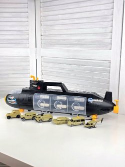 Подводная лодка с набором машин (200026279)