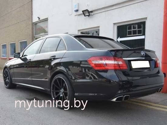 Козырек на заднее стекло для Mercedes W212