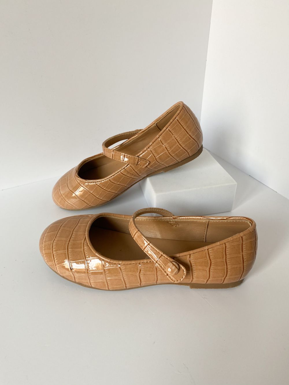 Новые лаковые туфли  Age of Innocence, 31