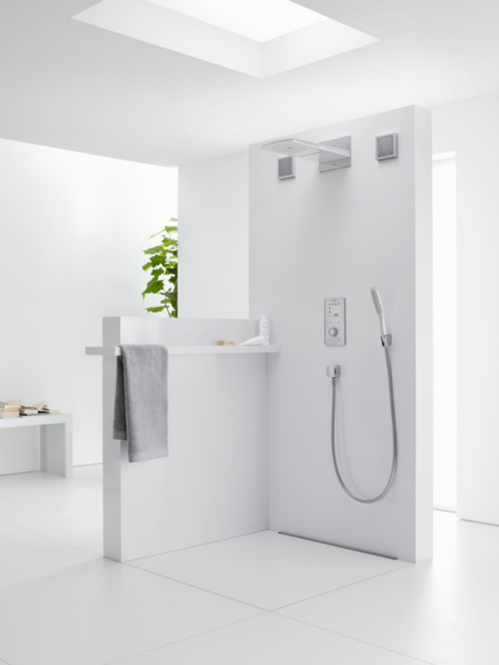 Верхний душ Hansgrohe Rainfall 180 Air хром 28433000