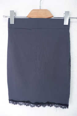 Юбка стильная 42 размер