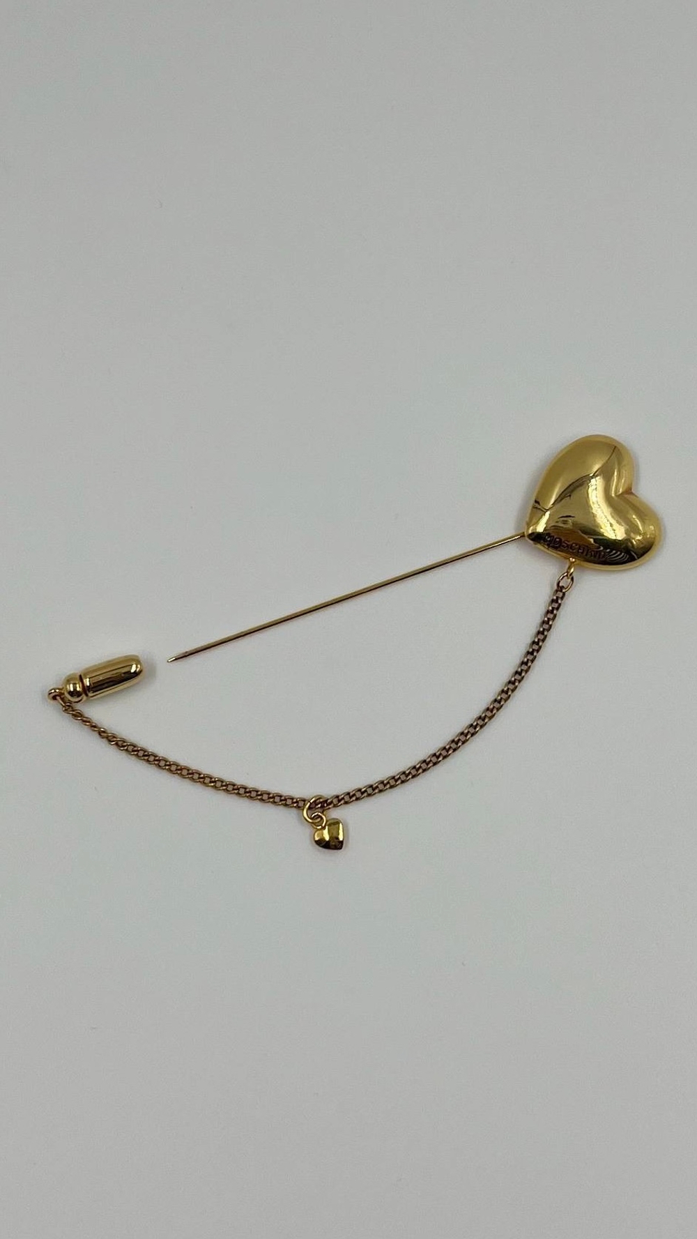 Брошь булавка Сердце Moschino