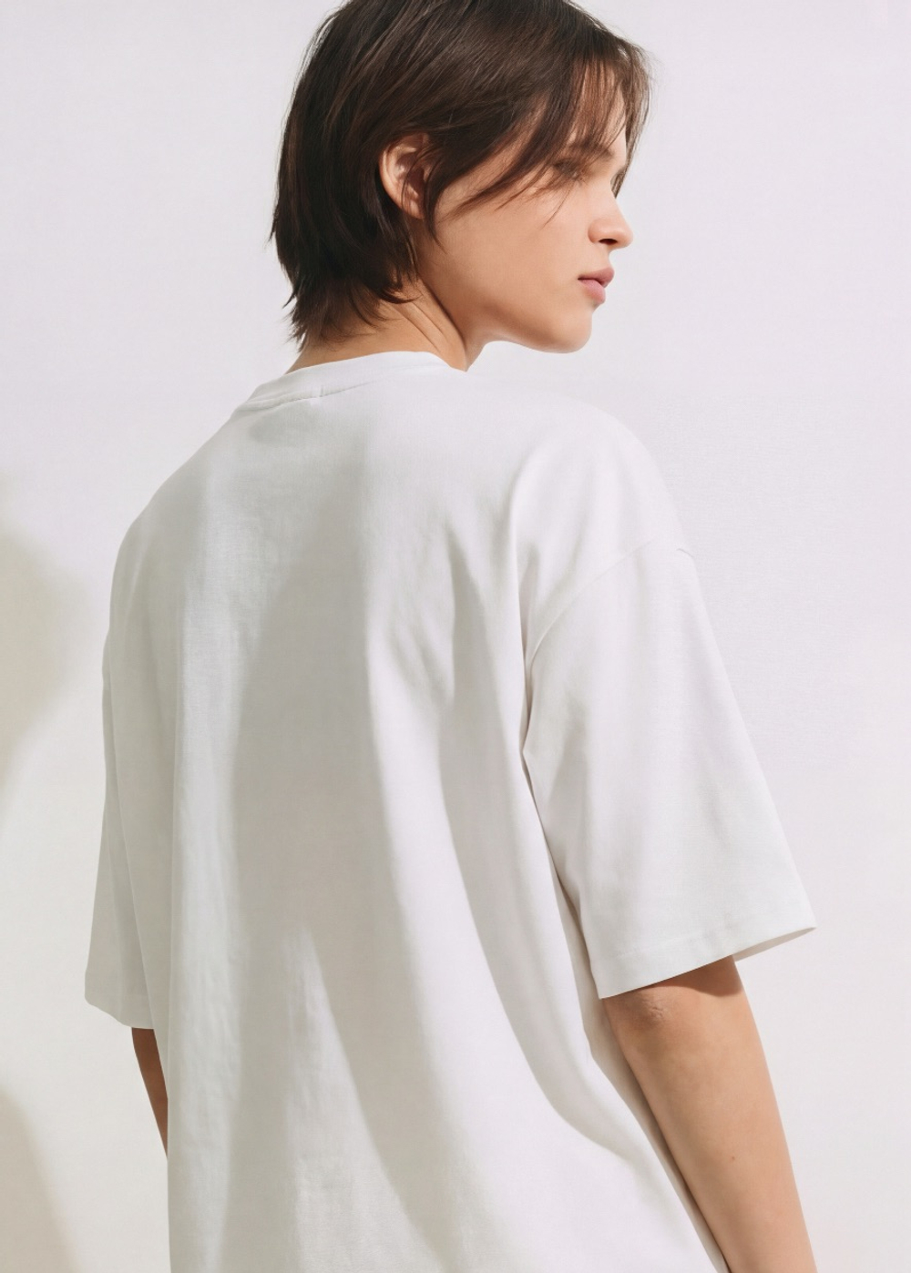 Футболка ассиметрия, пломбир