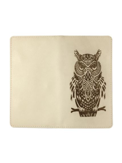 Фото высокого кошелька Сова из молочной кожи в развёрнутом виде.
