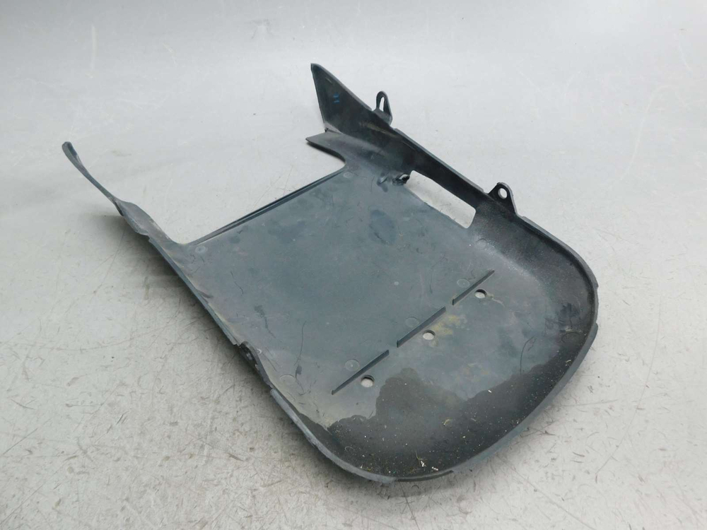 Пластик нижний Honda 50611-GCH-0000 031967