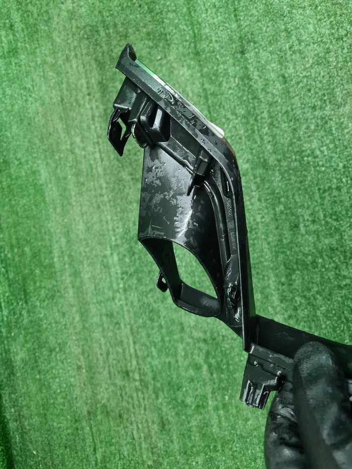 Накладка ПТФ левая Toyota LC Prado 150 (2017-2020)